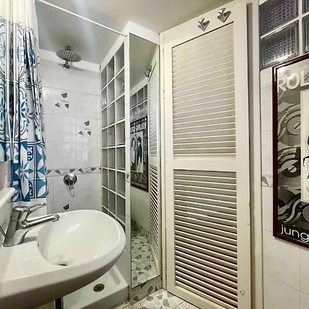 Our Arty Flat In Monti * Rome