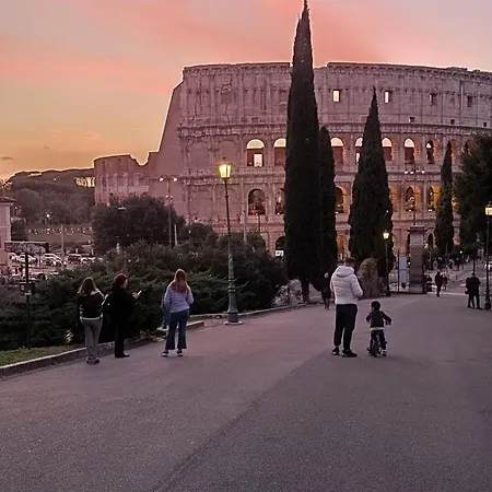 아파트 Ugo Foscolo